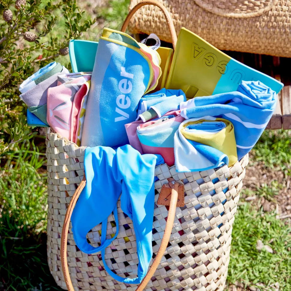 Veer Beach Towel - Tropics