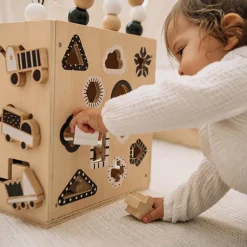Wonder & Wise Busy Box