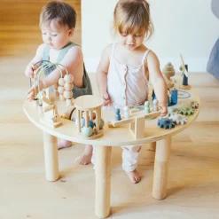 Wonder & Wise Hi- Lo Activity Table