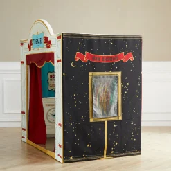 Wonder & Wise Theater Play House