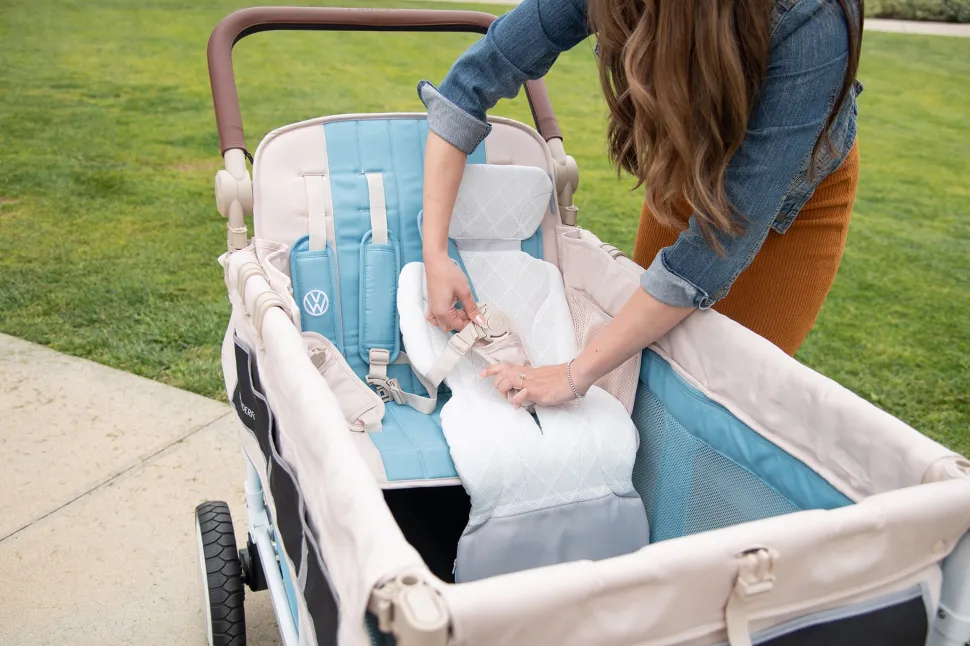WonderFold Cooling Seat Cushion - White