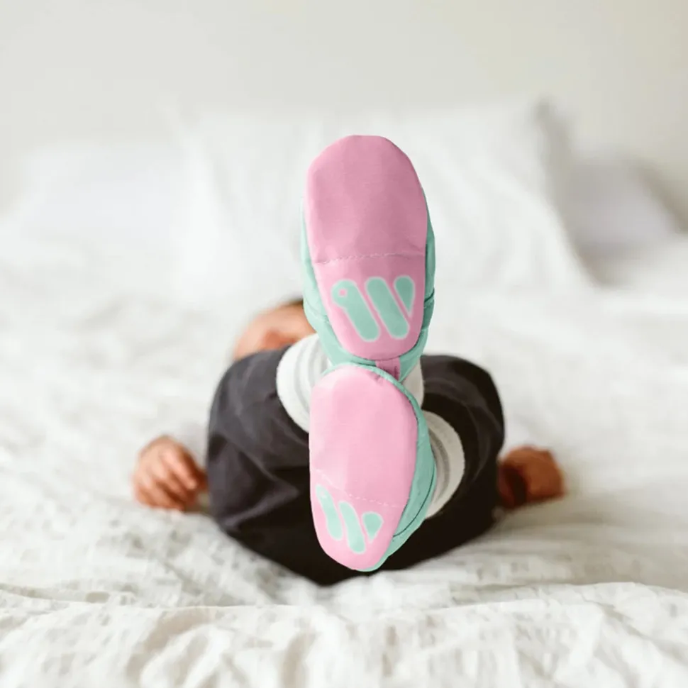 Woolybubs The Newbie Baby Shoe, Size 2 - Green / Pink